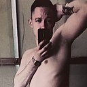 Знакомства: Максим, 22 года, Жлобин