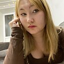 Знакомства: Валерия, 18 лет, Екатеринбург