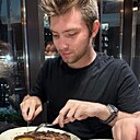 Знакомства: Алексей, 27 лет, Чебоксары