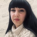 Знакомства: Кристина, 22 года, Луганск