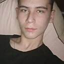 Знакомства: Максим, 25 лет, Тюмень