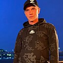 Знакомства: Виктор, 34 года, Томск