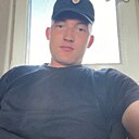 Знакомства: Андрей, 25 лет, Екатеринбург