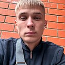 Знакомства: Максим, 23 года, Горловка