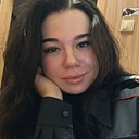 Знакомства: Юлия, 23 года, Санкт-Петербург