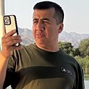 Знакомства: Нарзуллоджон, 34 года, Сургут
