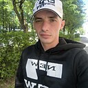 Знакомства: Вадим, 33 года, Омск