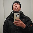 Знакомства: Павел, 35 лет, Междуреченск