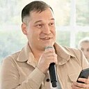 Знакомства: Макс, 33 года, Курган