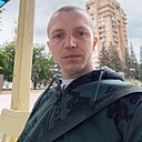 Знакомства: Олег, 31 год, Климовск