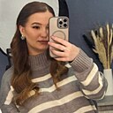 Знакомства: Анастасия, 24 года, Омск