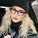 Знакомства: Милана, 25 лет, Караганда