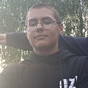 Знакомства: Максим, 18 лет, Щекино