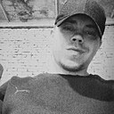 Знакомства: Денис, 30 лет, Барнаул