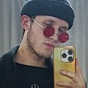 Знакомства: Кирилл, 24 года, Новосибирск