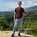 Знакомства: Альберт, 27 лет, Сухум