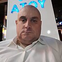 Знакомства: Виталий, 50 лет, Москва