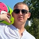 Знакомства: Илья, 21 год, Геленджик