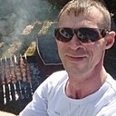 Знакомства: Максим, 41 год, Ханты-Мансийск