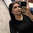 Знакомства: Карина, 28 лет, Санкт-Петербург