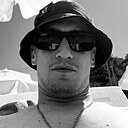 Знакомства: Артем, 32 года, Луганск