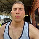 Знакомства: Армен, 21 год, Туапсе