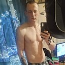 Знакомства: Илья, 35 лет, Тихвин