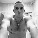 Знакомства: Кирилл, 24 года, Мозырь