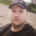 Знакомства: Игорь, 35 лет, Никольское (Ленинградская обл)