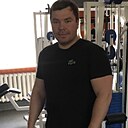 Знакомства: Юрий, 37 лет, Новокубанск