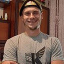 Знакомства: Александр, 33 года, Березники