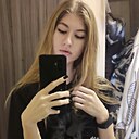 Знакомства: Алёна, 25 лет, Червень