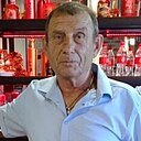 Знакомства: Валера, 65 лет, Уссурийск