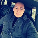 Знакомства: Евгений, 33 года, Солигорск