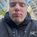 Знакомства: Виталий, 22 года, Пинск