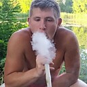 Знакомства: Артур, 24 года, Лебедин