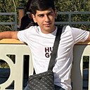 Знакомства: Юра, 18 лет, Москва