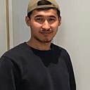 Знакомства: Шахмардан, 28 лет, Шымкент