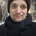 Знакомства: Арсений, 28 лет, Петропавловск