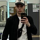 Знакомства: Макс, 22 года, Хабаровск