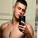 Знакомства: Кирилл, 19 лет, Рязань