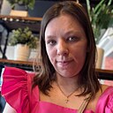 Знакомства: Виктория, 24 года, Тольятти