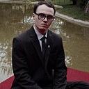 Знакомства: Илья, 23 года, Мегион