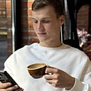 Знакомства: Олег, 25 лет, Майкоп