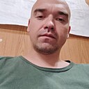 Знакомства: Максим, 32 года, Киселевск