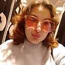 Знакомства: Алина, 23 года, Бердянск