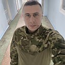 Знакомства: Артем, 32 года, Красноярск