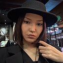 Знакомства: Лаура, 29 лет, Астана