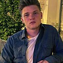 Знакомства: Кирилл, 27 лет, Пермь