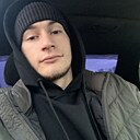 Знакомства: Макс, 35 лет, Юрга